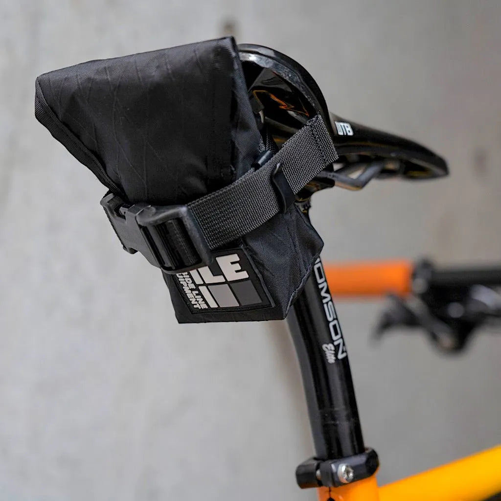 ILE seat bag (x-pac/black)