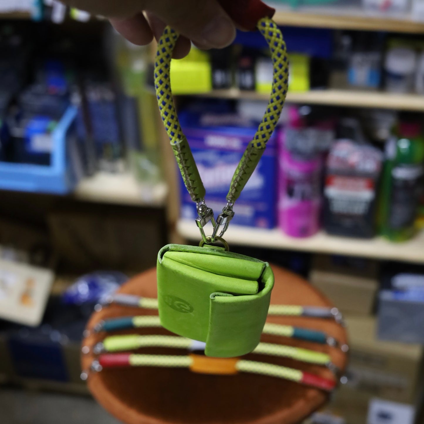 sempre.leatherdesign ロープストラップ