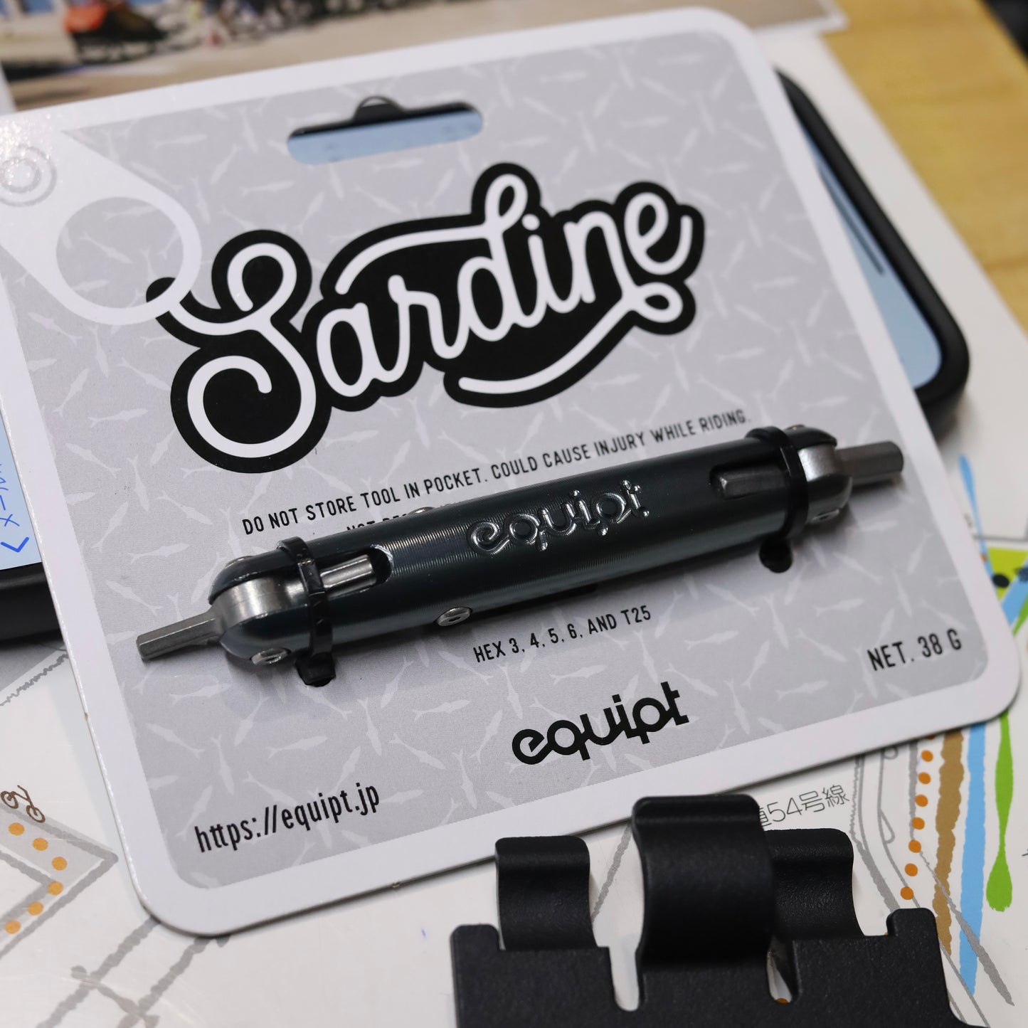 equipt サーディン グレイ色 工具 メンテナンス