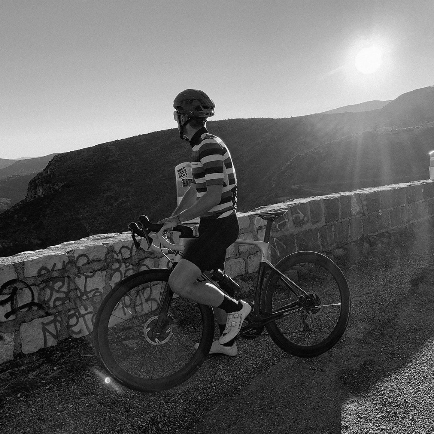 SCHWALBE プロワン TUBEタイプ 700x28C