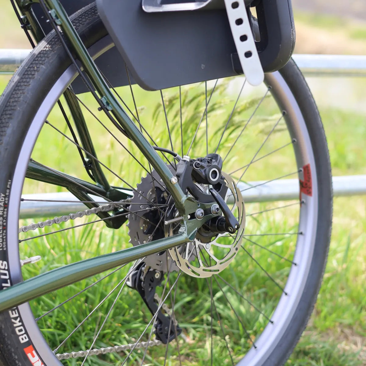 【私物中古】narifuri CF01 Ver 2（Clear Olive）Lサイズ　フレーム＋フォーク