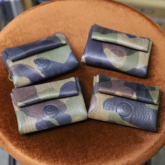 迷彩柄 sempre.leatherdesign コインケース “New Hippo" エレファントサイクル別注モデル