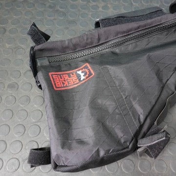 【中古】サーリー フレームバッグ　定価23650円