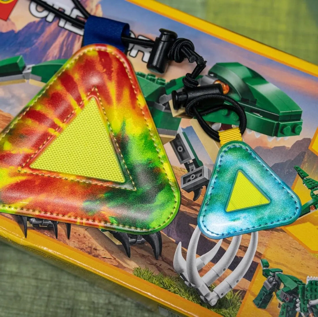 BLUELUG triangle reflector MINI earth dye