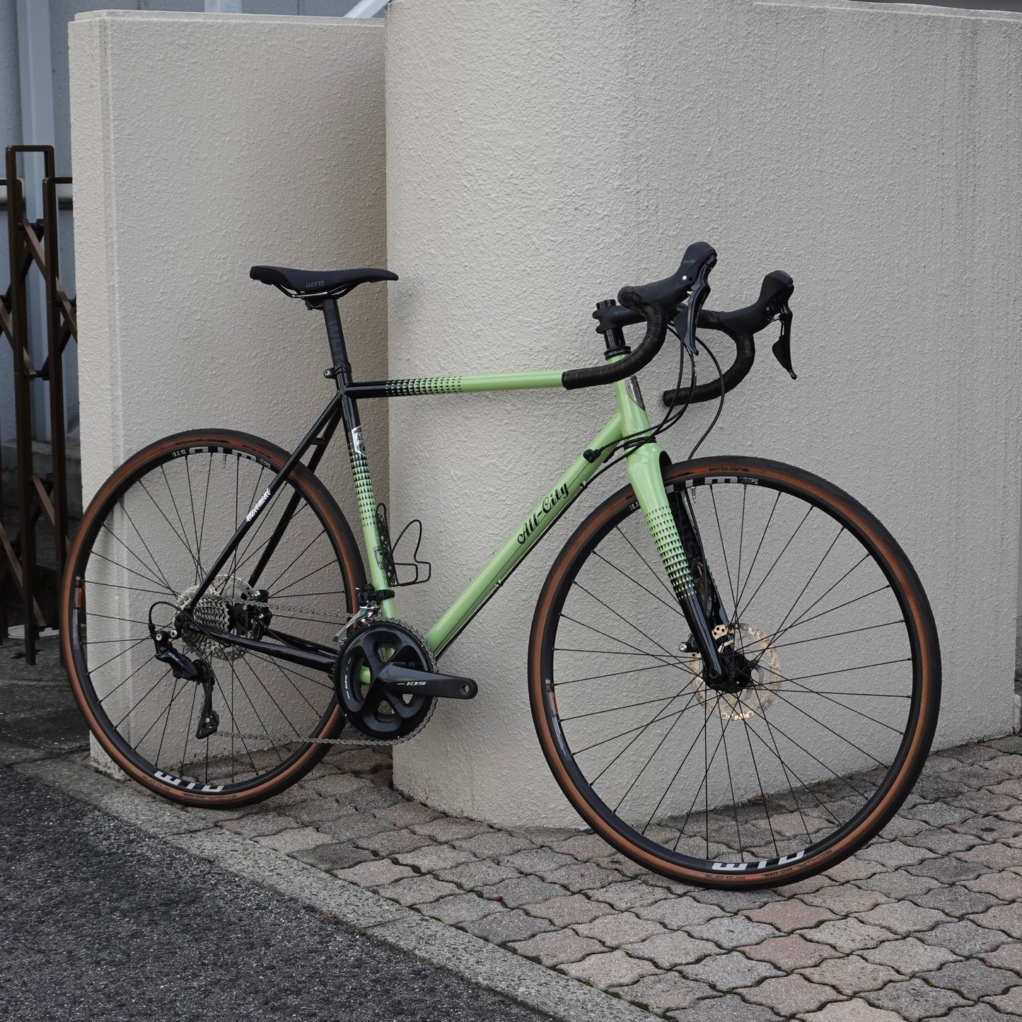【中古】ALL-CITY Zig Zag 52サイズ クロモリ ロードバイク ディスクブレーキ 700C 完成車