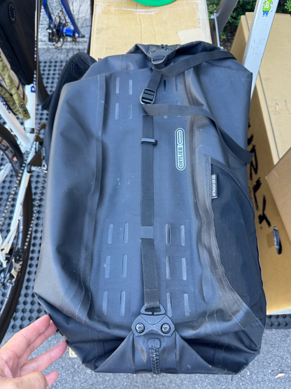 【私物中古】ORTLIEB エートラック CR/25L