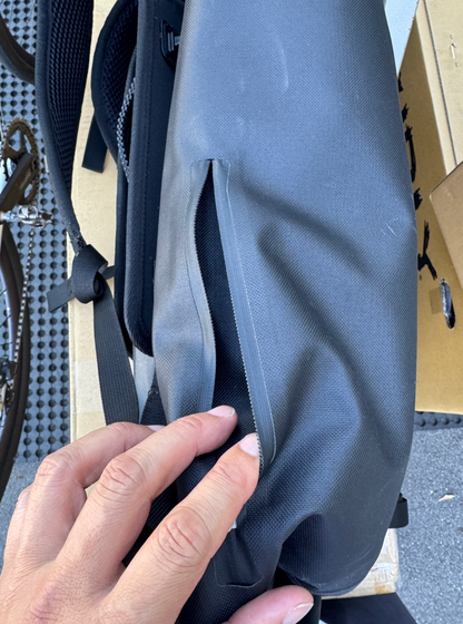 【私物中古】ORTLIEB エートラック CR/25L