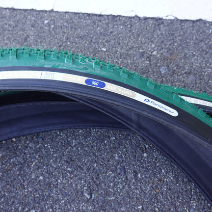 新古品 Panaracer GRAVELKING X1 700×50C グリーン/ブラックサイド 限定カラー 2本セット（チューブレスレディ対応）