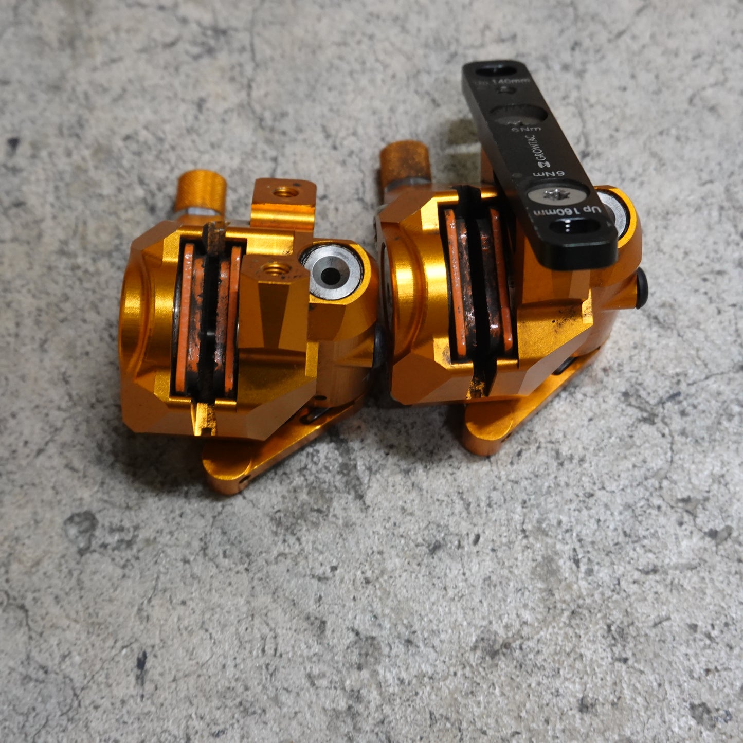 中古 良品 EQUAL 機械式ディスクブレーキキャリパー フラットマウント 前後セット  メカニカルディスクブレーキ