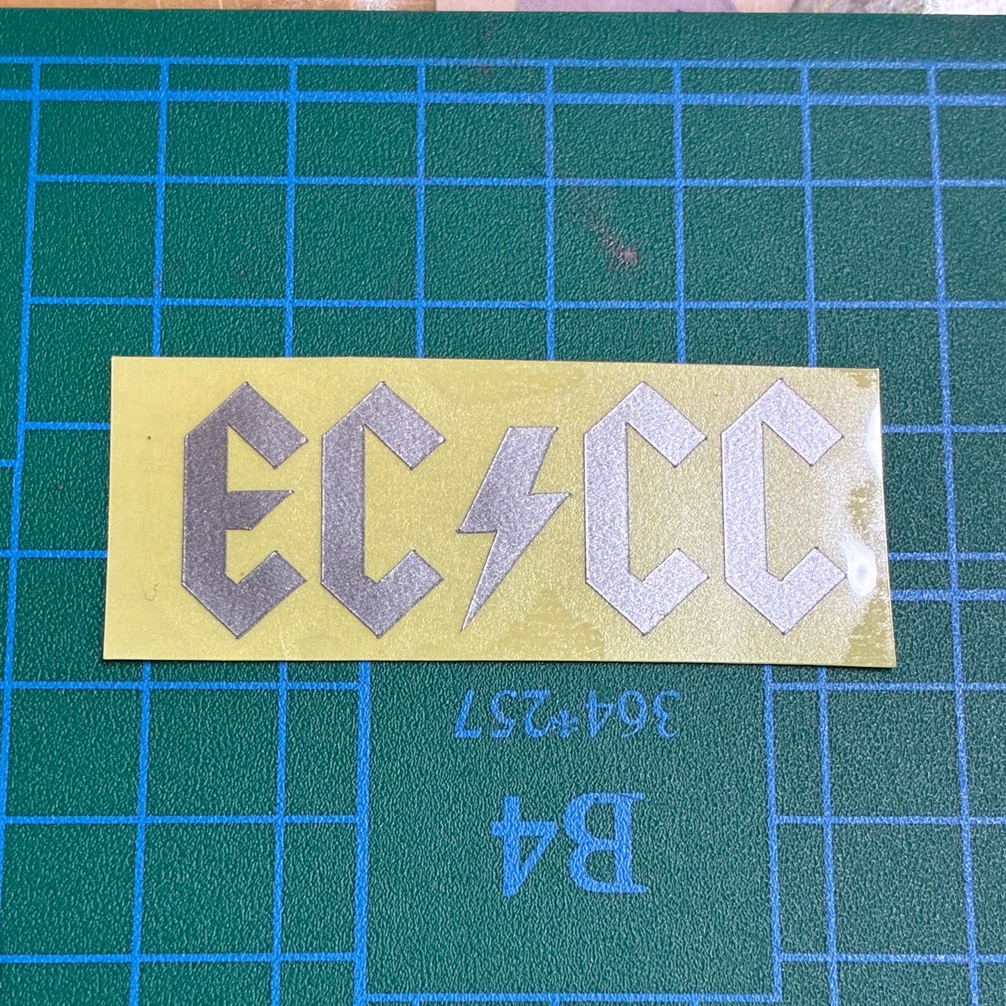 ECCC（エレファントサイクルサイクリングクラブ）オリジナルカッティングステッカー｜自転車チーム・クラブ用ステッカー 約5cm