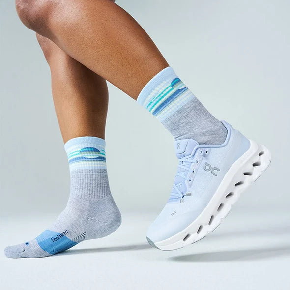 Feetures フィーチャーズ Trail Max Cushion Mini Crew トレイル マックスクッション ミニクルー ソックス 靴下 トレイルランニング ハイキング アウトドア 厚手 クッション 高機能 メンズ レディース 男女兼用 M L Cloud Veil Blue