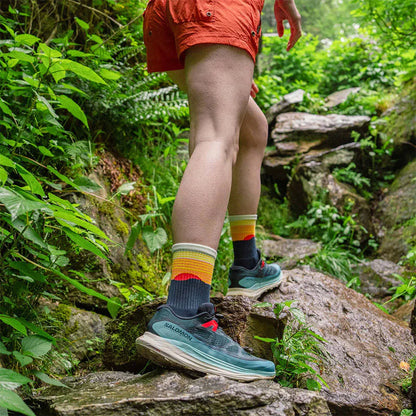 フィーチャーズ トレイル マックス クッション ミニクルー テーブルロック ネイビー Feetures Trail Max Cushion Mini Crew