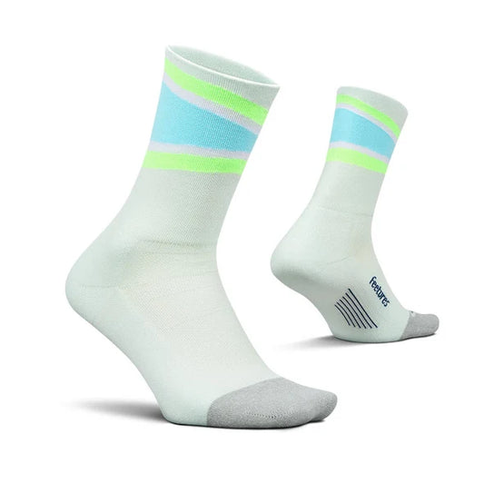 FEETURES フィーチャーズ Elite Light Cushion Mini Crew エリート ライトクッション ミニクルー ソックス Mint Bounce ミントバウンス M/L ランニングソックス サイクリング 靴下 スポーツソックス 左右専用設計 アーチサポート 薄手クッション