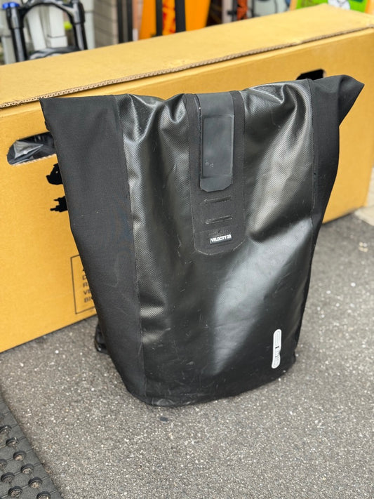 【私物中古】ORTLIEB ヴェロシティ /29L
