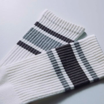 OOPARTS Asymmetric Line Sox "0010"｜日本製アシンメトリーラインソックス｜White / Grey｜奈良生産・高品質・アメカジ・自転車にも最適（24–28cm）