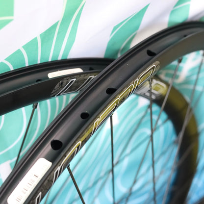 【オリジナルホイール】VELOCITY Aileron / shimano hub 前後ホイールセット