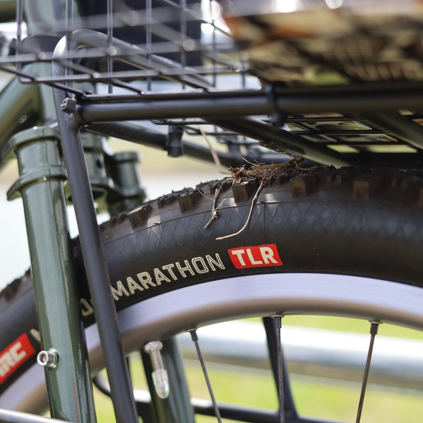 【私物中古】narifuri CF01 Ver 2 ClearOlive フレーム/フォークのみ