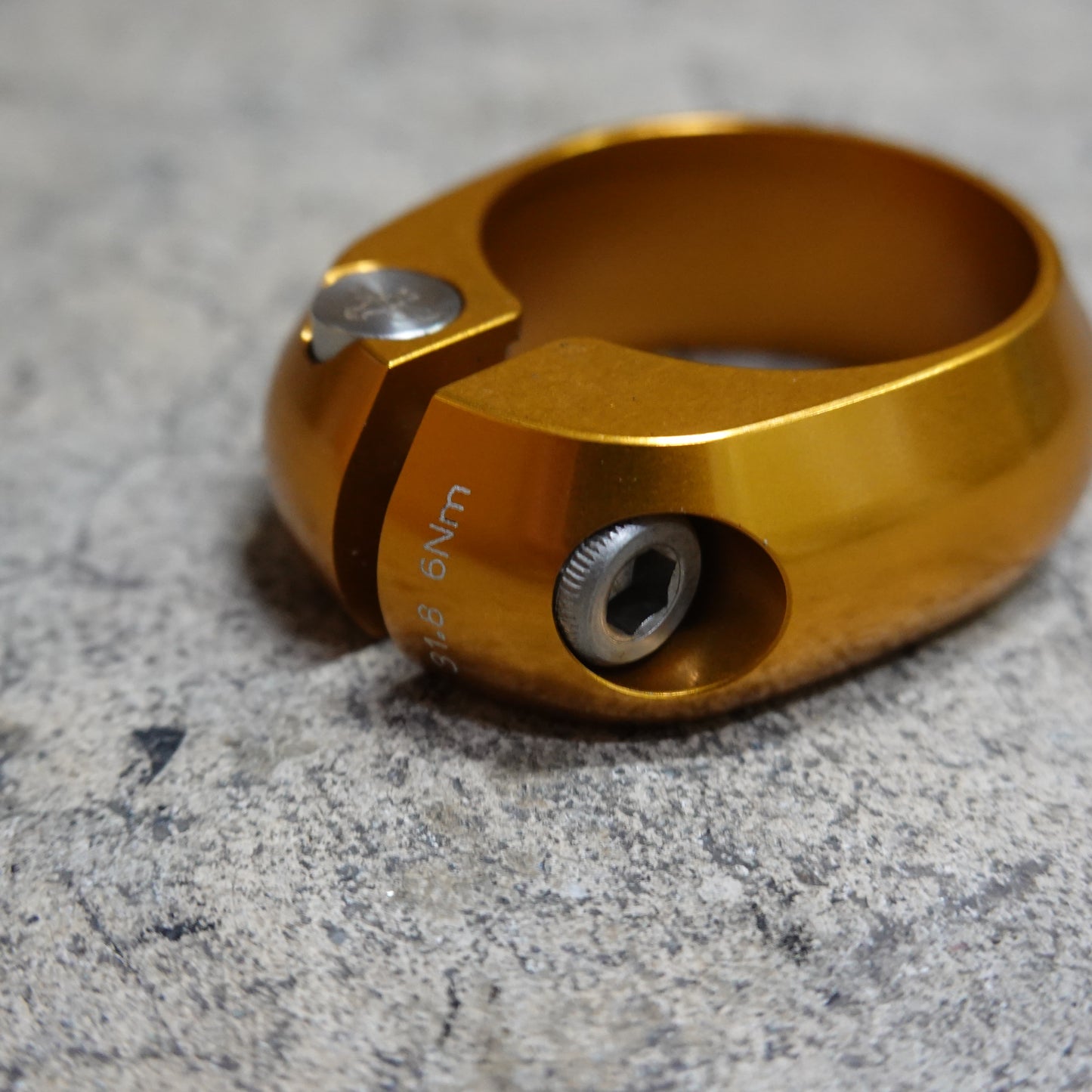 中古 CHRIS KING クリスキング King Seatpost Collar シートポストカラー 31.8mm ゴールド 美品 軽量 アルミ
