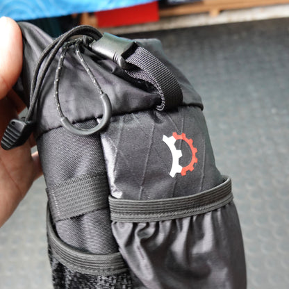 【中古】レベレイトデザイン フィードバッグ　定価13980円