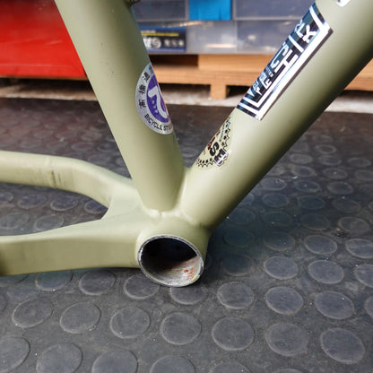 SURLY クランパス フレーム＆フォークセット 中古｜初代モデル｜再塗装済み MTB フレーム Mサイズ（適応身長170cm前後）