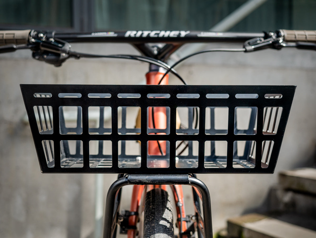 OLD MAN MOUNTAIN Basket Old man mountain