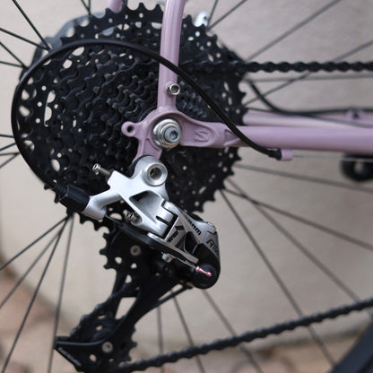 中古｜Surly Midnight Special（54サイズ）700C仕様｜2022 Pink｜エレファントサイクル整備済み