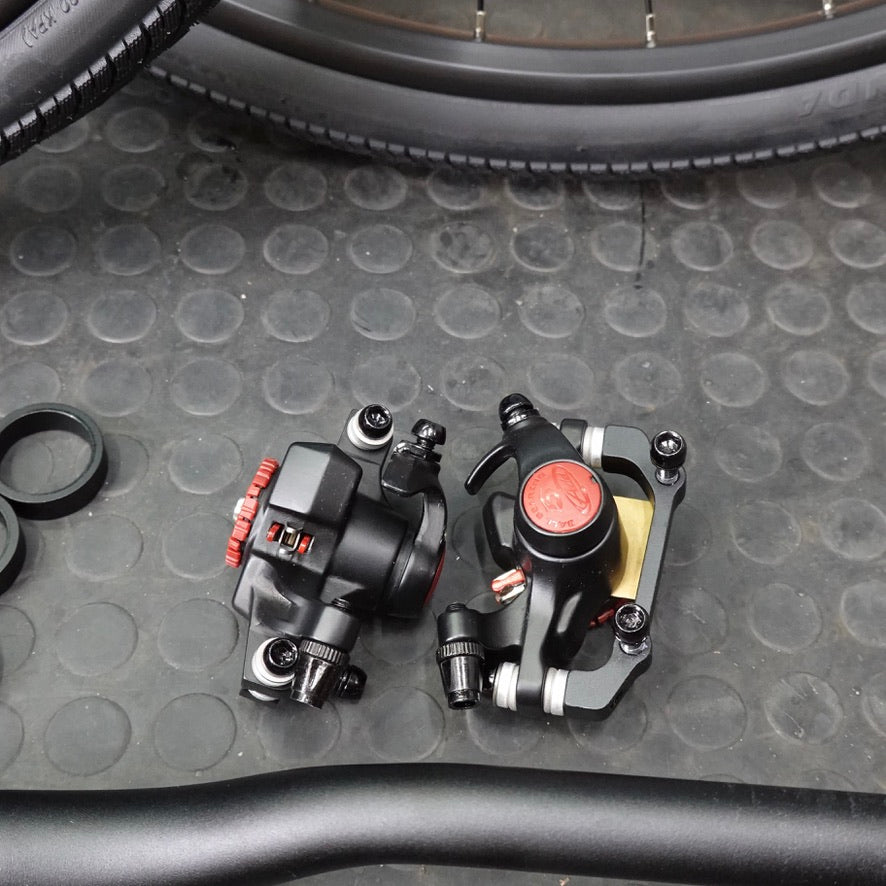 【サーリープリアンブル純正パーツ一式】完成車から取り外したお得なパーツセット販売｜Surly Preamble Flat Bar - Skyrim Blue