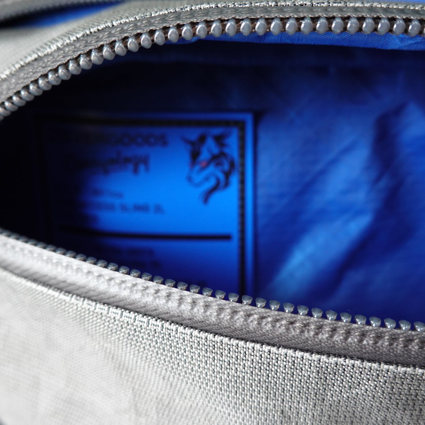 中古 超美品 EVERGOODS CIVIC ACCESS SLING 2L Kludde Edition ULTRA 200tx 限定 スリングバッグ CAS2 Carryology コラボ