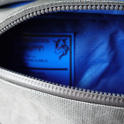 中古 超美品 EVERGOODS CIVIC ACCESS SLING 2L Kludde Edition ULTRA 200tx 限定 スリングバッグ CAS2 Carryology コラボ