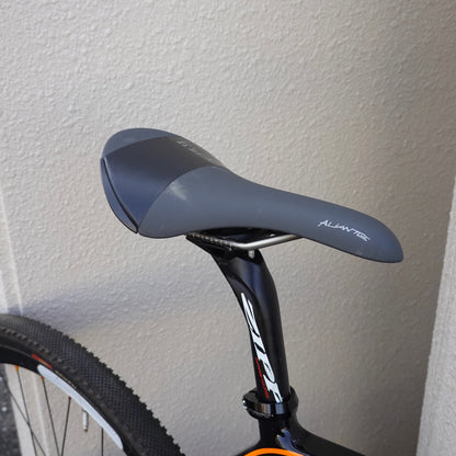 【委託販売・中古】 エディ・メルクス Eeklo70  スルーアクスル／フラットマウント化 フルカーボンCXバイク ele1645