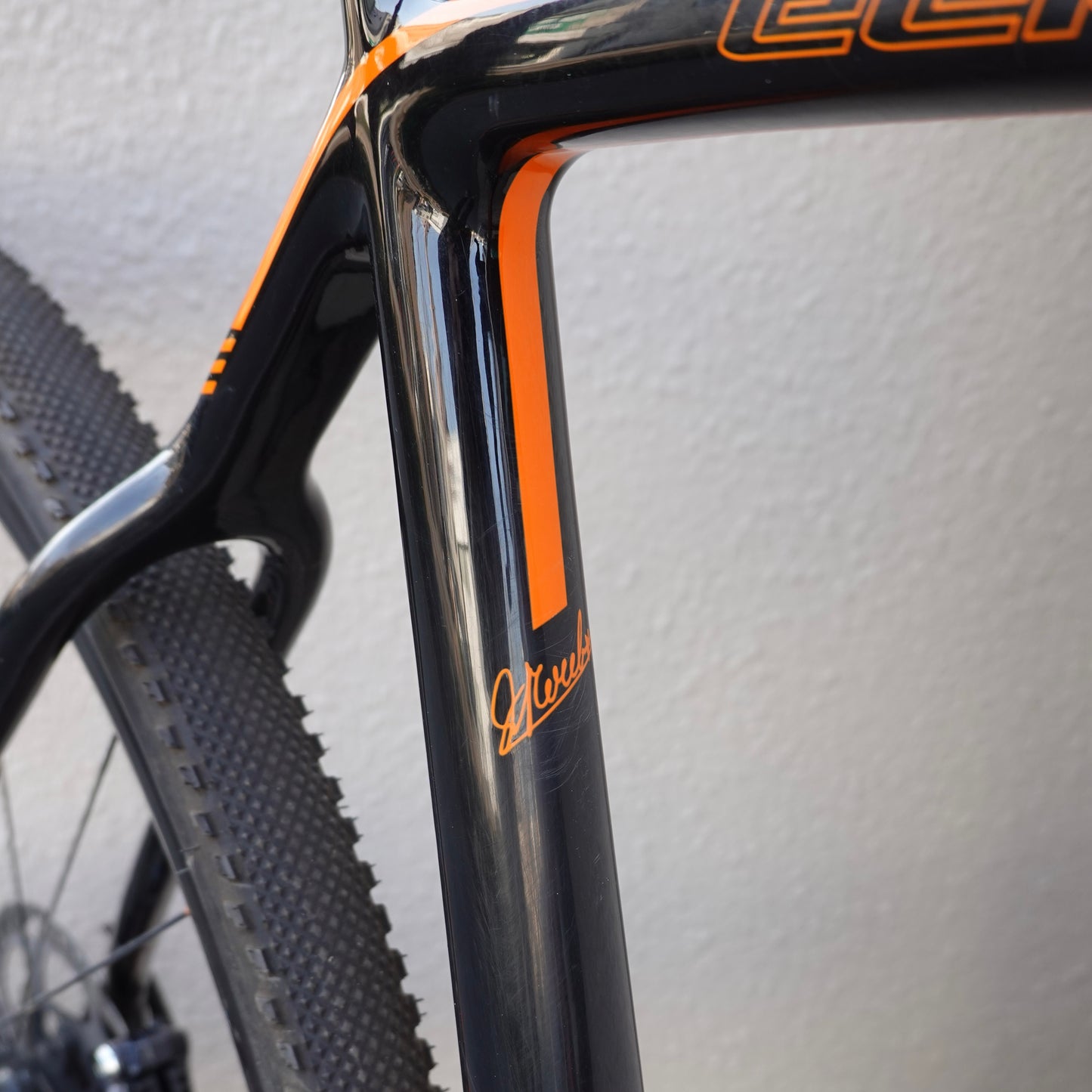 【委託販売・中古】 エディ・メルクス Eeklo70  スルーアクスル／フラットマウント化 フルカーボンCXバイク ele1645