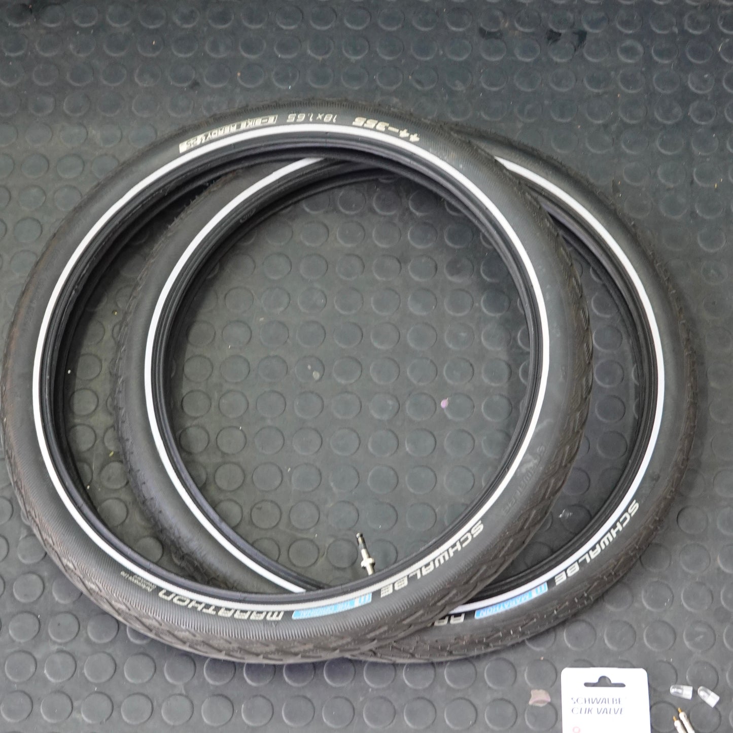 【私物中古】birdy専用 SCHWALBE 前後タイヤ・チューブセット マラソンレーサー／マラソン18×1.65（廃盤）クリックバルブ仕様