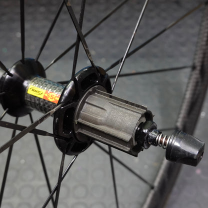 【中古美品】MAVIC COSMIC CARBONE 40 リムブレーキ クリンチャー 700C ホイールセット カンパフリー シマノ交換可 マビック コスミック エアロ カーボン ele1681