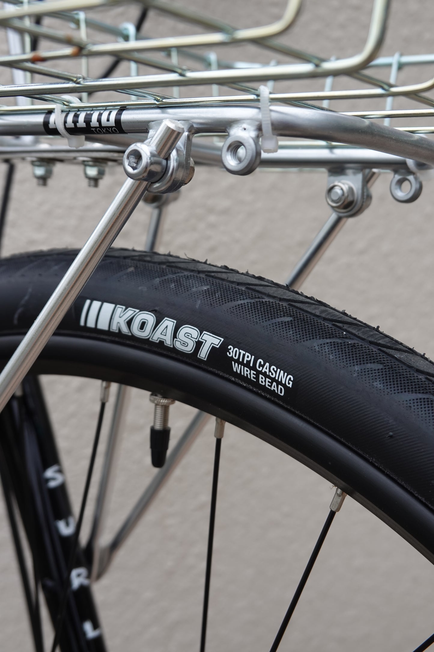 SURLY PREAMBLE Sサイズ 中古 美品 カスタム車 ブラックペイント ライト・カギ・ペダル付