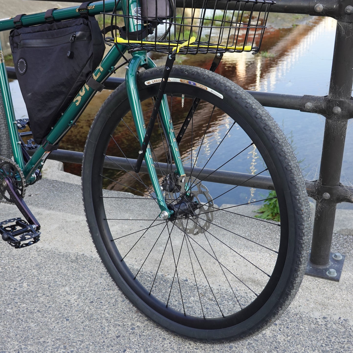 パナレーサー GRAVELKING X1 700×40C 700×45C 700×50C ブラック TLR グラベルタイヤ Panaracer グラベルキング X1
