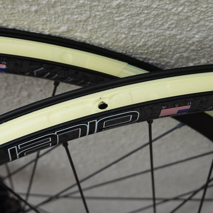 中古　クリスキング R45 DISC × ベロシティ Aileron（イルロン）700C 前後セット