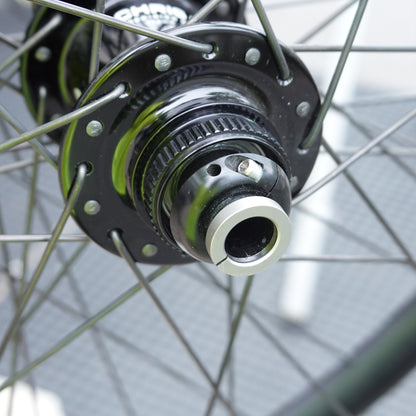 中古　クリスキング R45 DISC × ベロシティ Aileron（イルロン）700C 前後セット