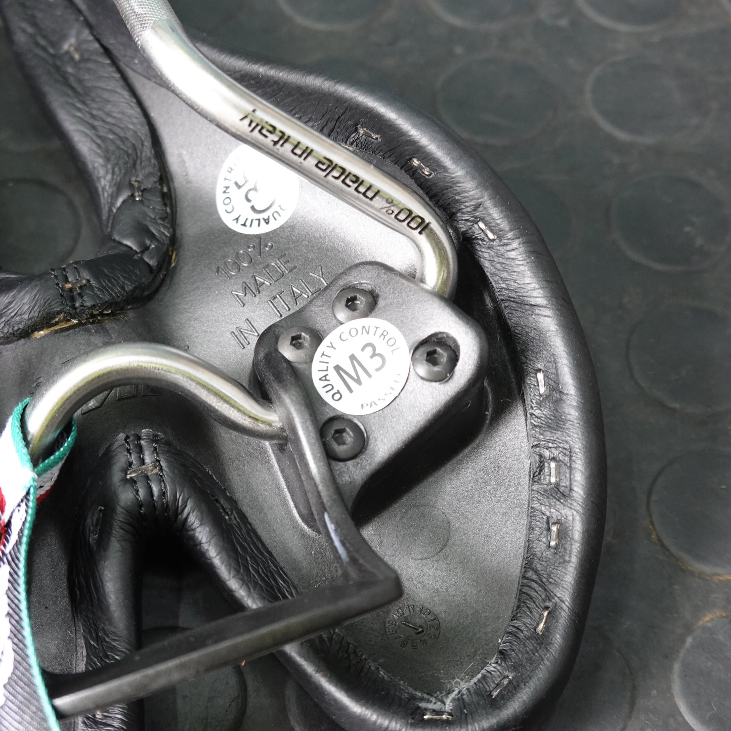 中古 SELLE SMP F20 サドル