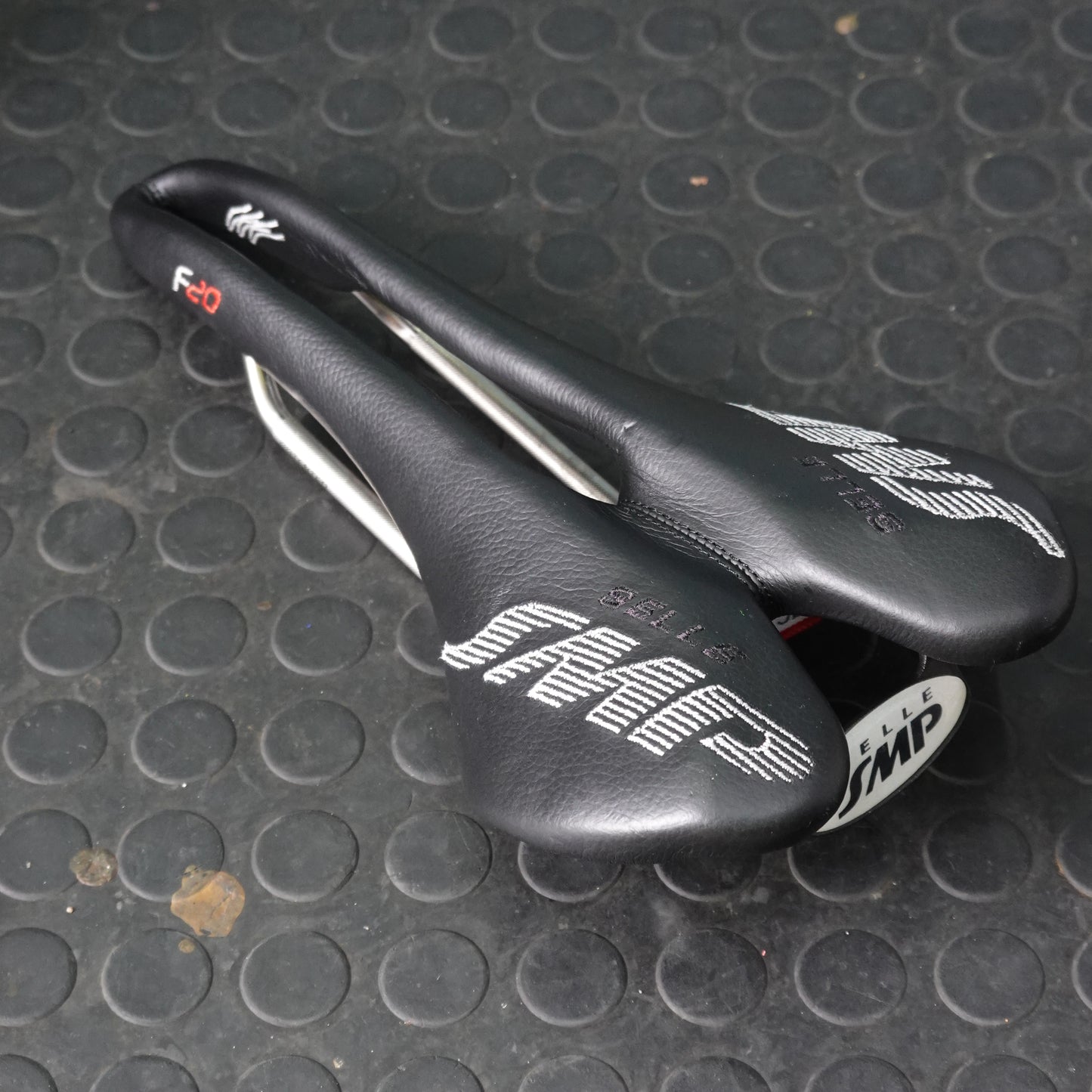 中古 SELLE SMP F20 サドル