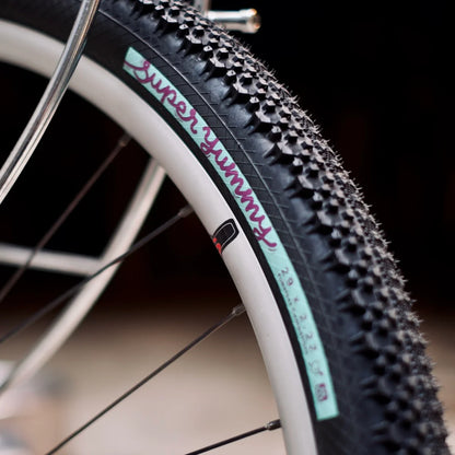 SIMWORKS Super Yummy 29インチ タイヤ Black x Black シムワークス バイ パナレーサー スーパーヤミー チューブレス対応 MTB グラベル オフロード