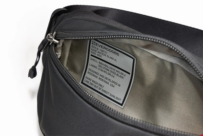 EVERGOODS CIVIC ACCESS SLING 2L Revised CAS2 スリングバッグ ボディバッグ ショルダーバッグ 2L 防水 撥水 通勤 旅行 メンズ レディース