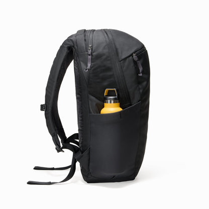 EVERGOODS CIVIC HALF ZIP 22L 26L CHZ22 デイパック バックパック ノートPC収納 通勤・通学・旅行