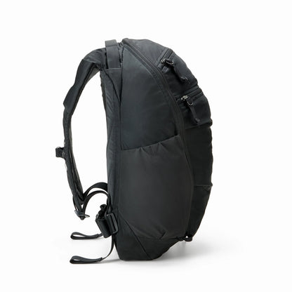 EVERGOODS MPL22 V2 MOUNTAIN PANEL LOADER 22L バックパック リュック 22L 軽量 撥水 登山 ハイキング 通勤 通学 PC収納