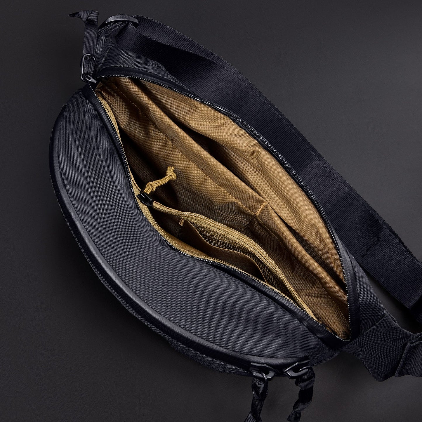 EVERGOODS CIVIC ACCESS SLING 2L - X-PAC  限定X-PAC仕様 耐久性・防水性を高めたプレミアムスリングバッグ