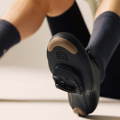 QUOC Escape Road Lace ブラック