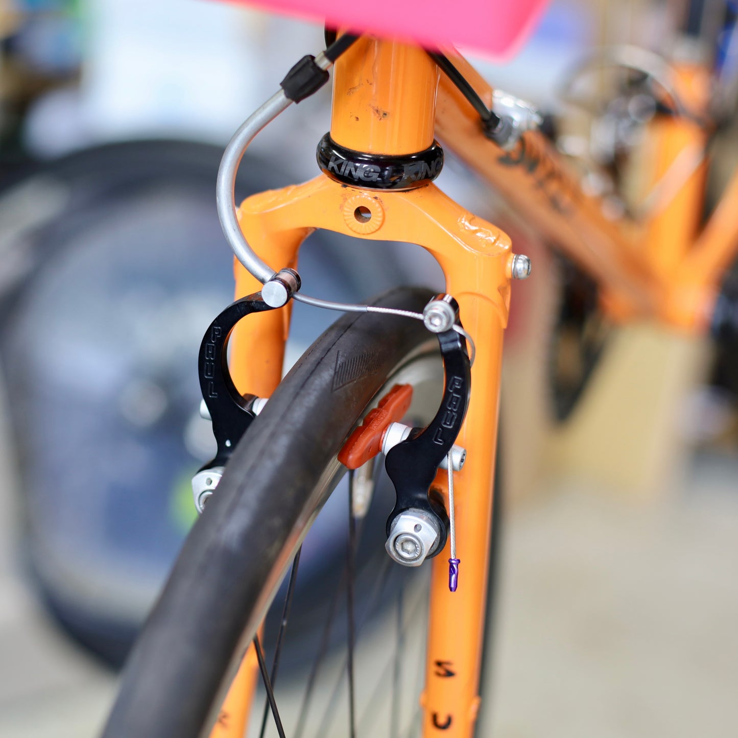 KOOL-STOP THINLINE THREADED SALMON クールストップ ブレーキシュー