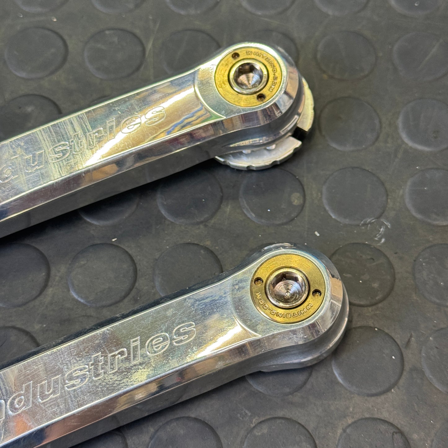 【中古】WHITE INDUSTRIES VBC クランクセット 170mm