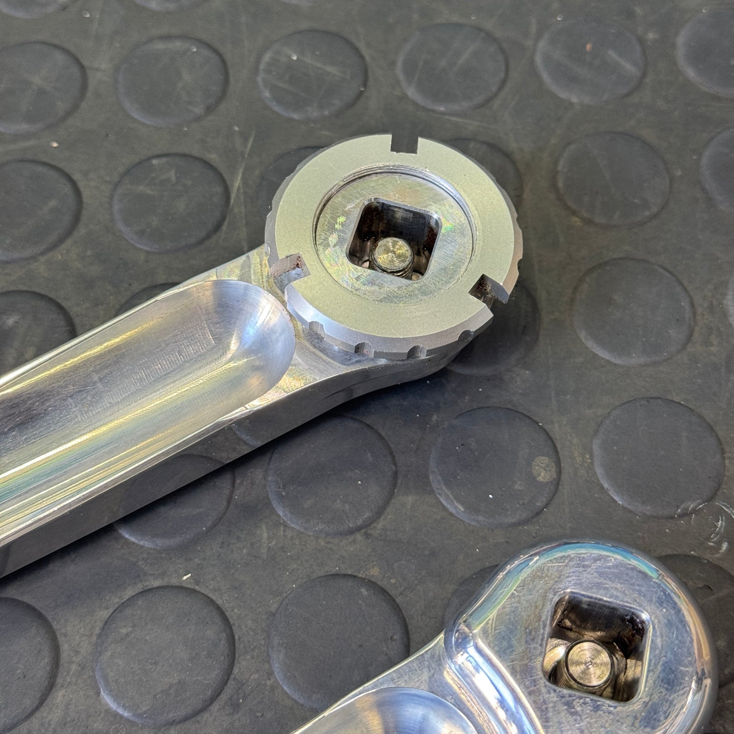 【中古】WHITE INDUSTRIES VBC クランクセット 170mm