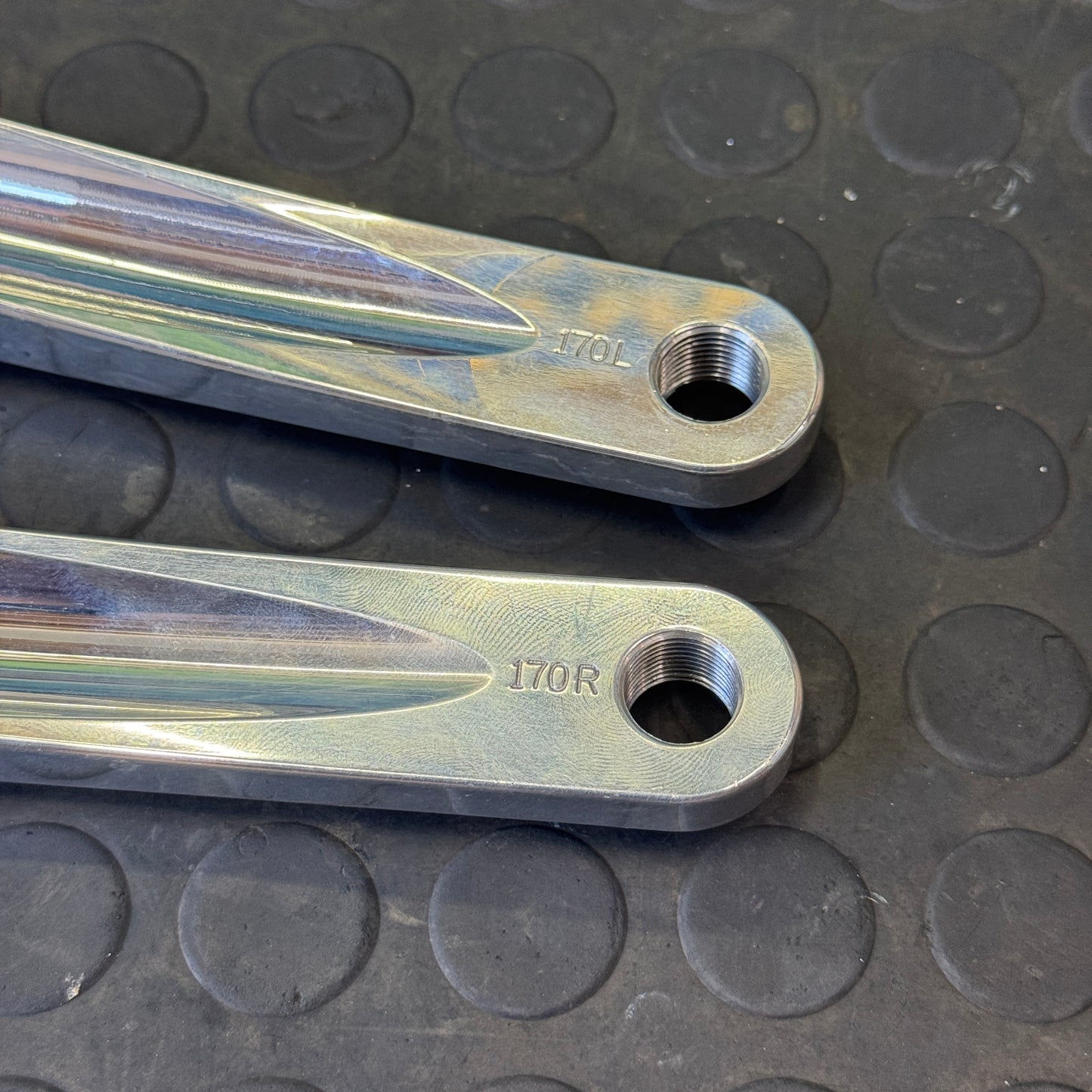 【中古】WHITE INDUSTRIES VBC クランクセット 170mm