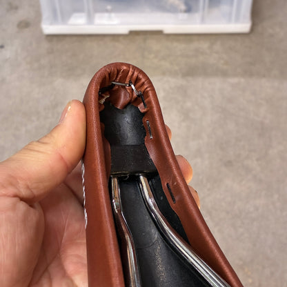 中古　並品　グランジ サドル